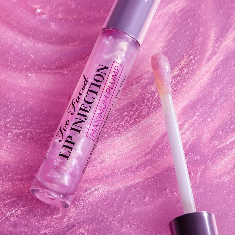 TOO FACED- Lip Injection Maximum Plump Lip Plumper - Picture 8 of 9